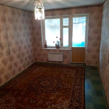 Квартира двухкомнатная на третьем этаже,44м2.