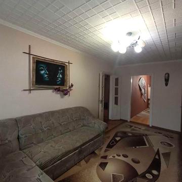 Власник продає 2-кімнату  квартиру у Вінниці,    (р-н Вишенька )