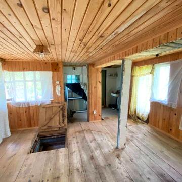 Продам дачу недалеко від міста