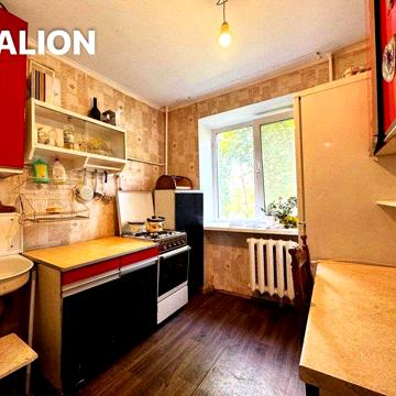 Продаж 1-кім квартира 32 кв.м по вулиці Авіаторів біля 8 школи