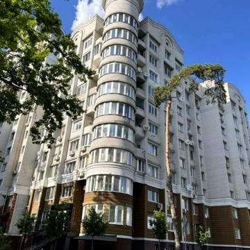 Матвія Донцова вул. (Тургенєвська), 10