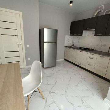 Здається 1км квартира в центральній частині!!!