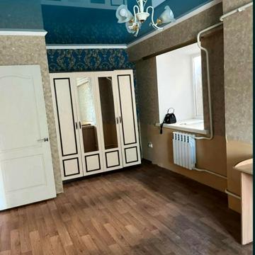 Маріупольська вул., 42