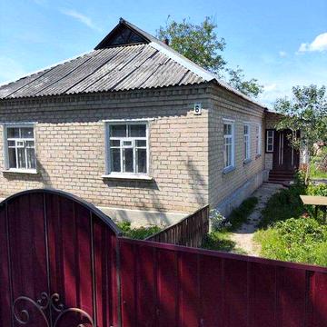 Будинок в селі Костянтинівка