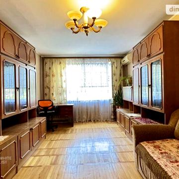 Продаж 3к Квартира Героїв Майдану (Червоноармійська) вулиця