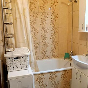 600-річчя вул., 32