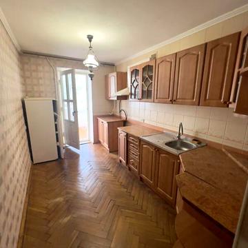 Продаж 3к Квартира Соборності проспект