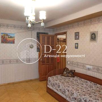 Продаж 3-кв.,вул.Новогоспітальна 5 , м. Печерська -3хв.пішки
