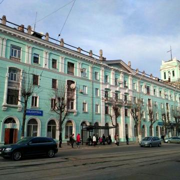 Продам 2х ком ВИДОВАЯ  Т.Шевченка14