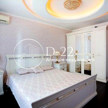 3-кв.,вул. Срібнокільська  буд. 22, метро Осокорки-2 хв.