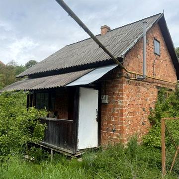 Продам дачний будинок, (2 км від Кварцу), газ, 9 соток.
