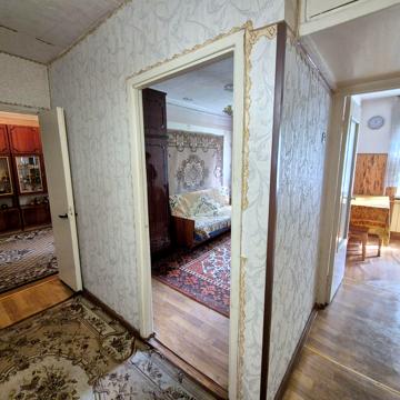 Академіка Корольова просп., 12-Г