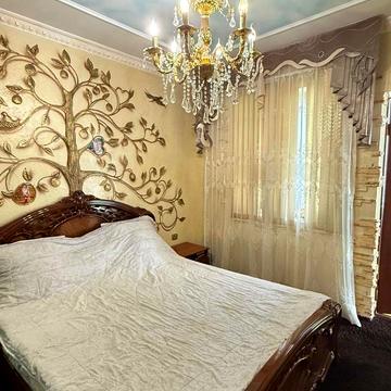 Старопортофранківська вул., 9