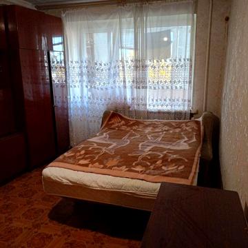 Оренда 1 кімнатної квартири Космонавтів