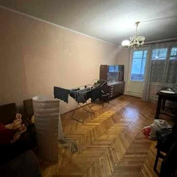 ND S4 Продам 2 кімн. квартиру Фесенківський в-д Спортивна Кінний ринок