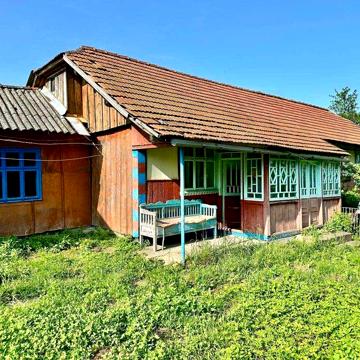 Продається  будинок біля смт.Меденичі  с.Летня