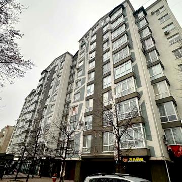 Юліана Целевича вул., 34