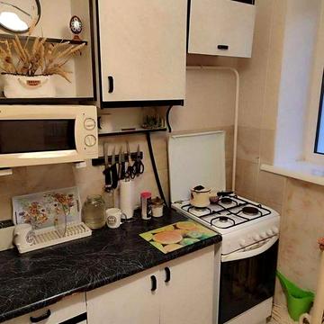 Продам 1-кімнатну квартиру по вул. Волковича 21