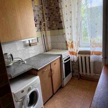 продам 1 комн  Давида Ойстраха  18 500 у.е