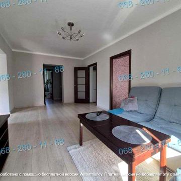 Продам затишний будинок 120м.кв в с Старі  Безрадичі! 24сотки!