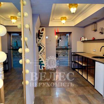 Продаж 3к квартири, 106м2. метро Золоті Ворота