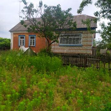 Продається будинок на березі річки