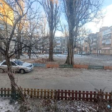 3 -кім. квартира з меблями та технікою вул. О. Довженка. Сертифікат.