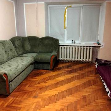 Здається в довготривалу оренду 2-кімн. квартира в м. НОВОЯВОРІВСЬК.