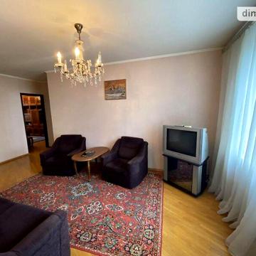 Продаж 3к Квартира Новгородська вулиця