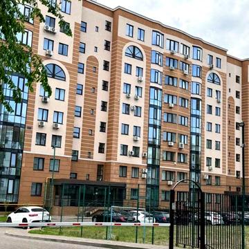 Продам 4-кімнатну квартиру в центрі! ЖК Lux House