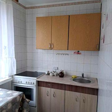 Сдам 1 кв., пр.Победы 75, свежая косметика, связь только по вайберу