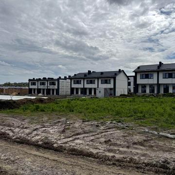 Продам котедж 42.000 70м² на Льоніку, з парканом і комунікаціями