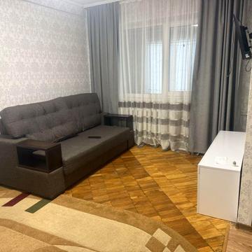 Здам однокімнатну квартиру довгостроково.