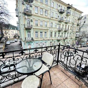 Продаж 2к, історичний центр, Михайлівська, 60м Печерський