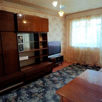 Здам 4 кімнатну квартиру біля метро Масельського