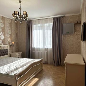 Довгострокова оренда 2к Квартира Добровольців (Маршала Говорова) вулиця