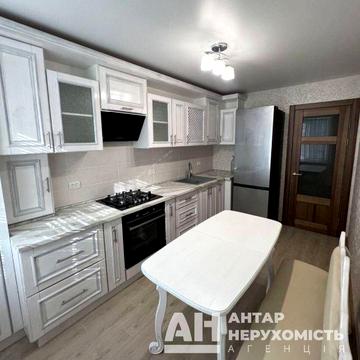 Продається 4-к квартира в Кропивницькому , р-н Центр