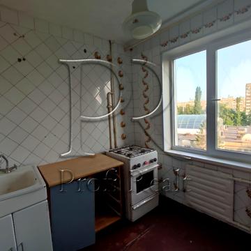 Романа Шухевича просп. (Генерала Ватутіна), 22