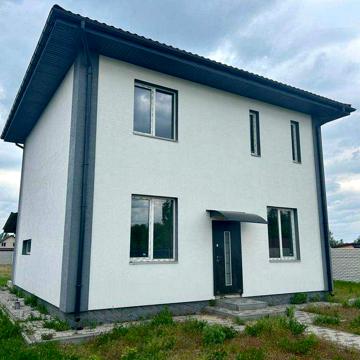 Будинок в центрі Дмитрівки, 11 соток ділянка, готовий до ремонту