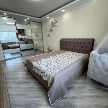 Соборна вул., 285а