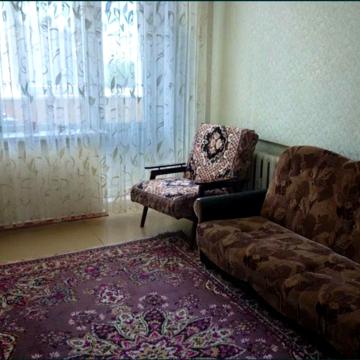 Героїв України просп. (Героїв Сталінграду), 15а