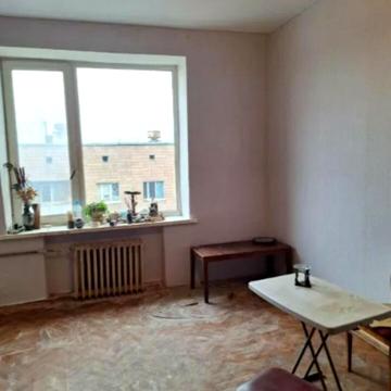 Алчевських вул. (Артема), 58