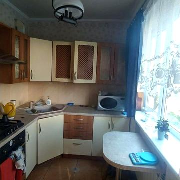 Юрія Шумського вул., 10
