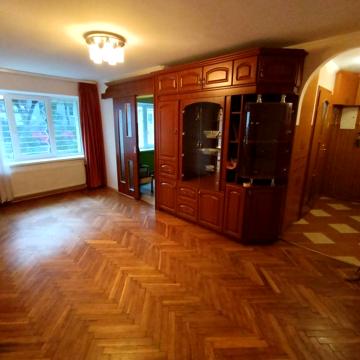 Оренда 3 х кімнатної квартири,вул.Листопадна,Угорська