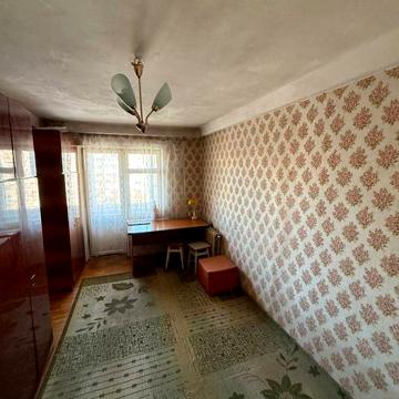Продаж 3-к квартири ст. метро Печерськ (63м2)