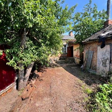 Степана Бандери вул. (Попова), 12
