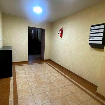 Продаж 2к Квартира Запорізька (Петра Запорожця) вулиця
