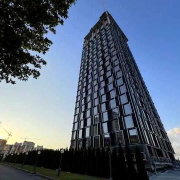 Продам 3к квартиру в ЖК MAYAK, Набережная ЖК MAYAK