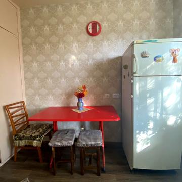 Варненська вул., 7а