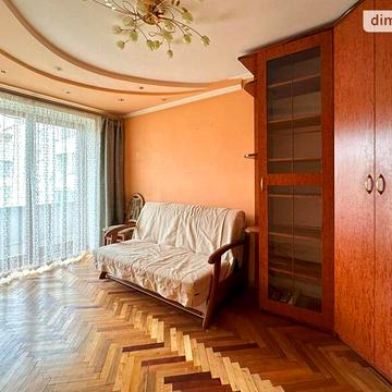 Продаж 3к Квартира Панча Петра вулиця